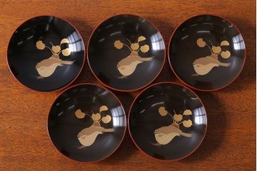 アンティーク雑貨　アンティーク　根来塗風　山葵に河豚の図　木製蒔絵椀5客セット