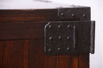 アンティーク家具　古民具・骨董　明治〜大正　総欅材のアンティーク船箪笥(掛硯型、懸硯型、舟箪笥)