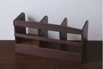 レトロ家具　昭和レトロ　古い栗材のアンティーク本立て