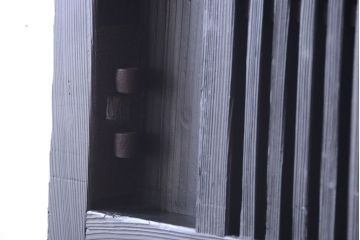 古民具・骨董　明治〜大正期　裏ガラス入り!艶消しブラック塗装のアンティーク蔵戸(玄関戸)