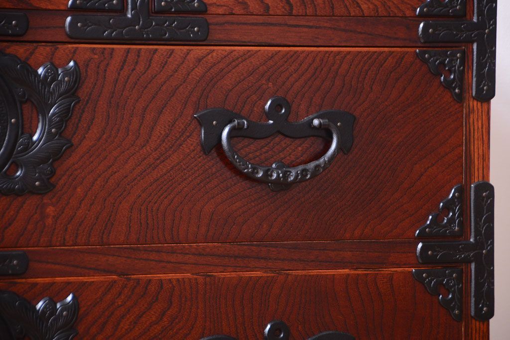 中古　伝統民芸家具　岩谷堂　衣装箪笥(2)