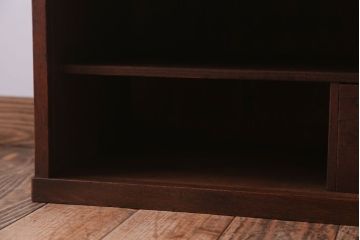 レトロ家具　昭和レトロ　古い栓材の小ぶりな和製アンティーク飾り棚