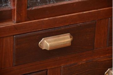 アンティーク家具　和製アンティーク　前面欅材!結霜ガラス入り鉄脚サイドボード(収納棚)