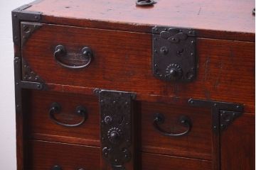 アンティーク家具　古民具・骨董　明治期　総桐材の古い庄内小箪笥(背負い箪笥・行商箪笥、桐箪笥、桐たんす)