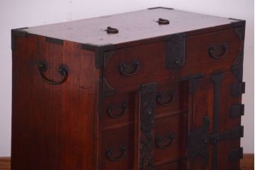 アンティーク家具　古民具・骨董　明治期　総桐材の古い庄内小箪笥(背負い箪笥・行商箪笥、桐箪笥、桐たんす)