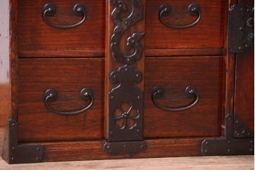 アンティーク家具　古民具・骨董　明治期　総桐材の古い庄内小箪笥(背負い箪笥・行商箪笥、桐箪笥、桐たんす)