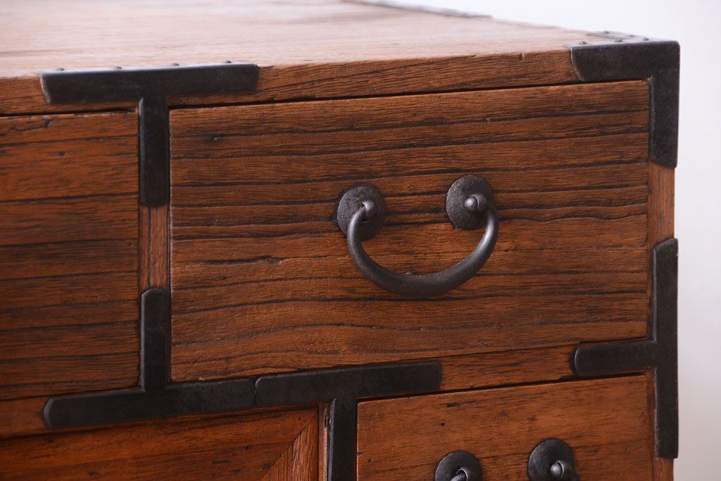 アンティーク家具　古民具・骨董　大正期　古い木味のアンティーク関東帳場箪笥