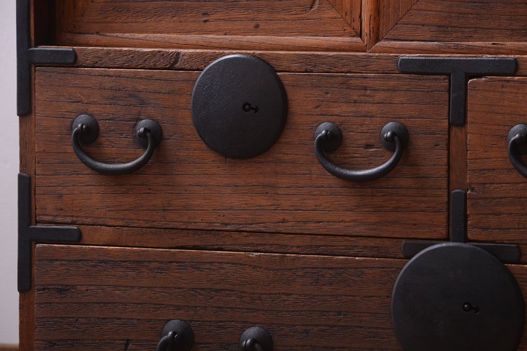 アンティーク家具　古民具・骨董　大正期　古い木味のアンティーク関東帳場箪笥