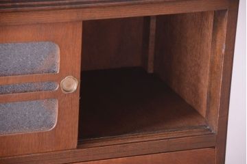 レトロ家具　昭和レトロ　ダイヤガラス入り!古い木製のアンティークチェスト