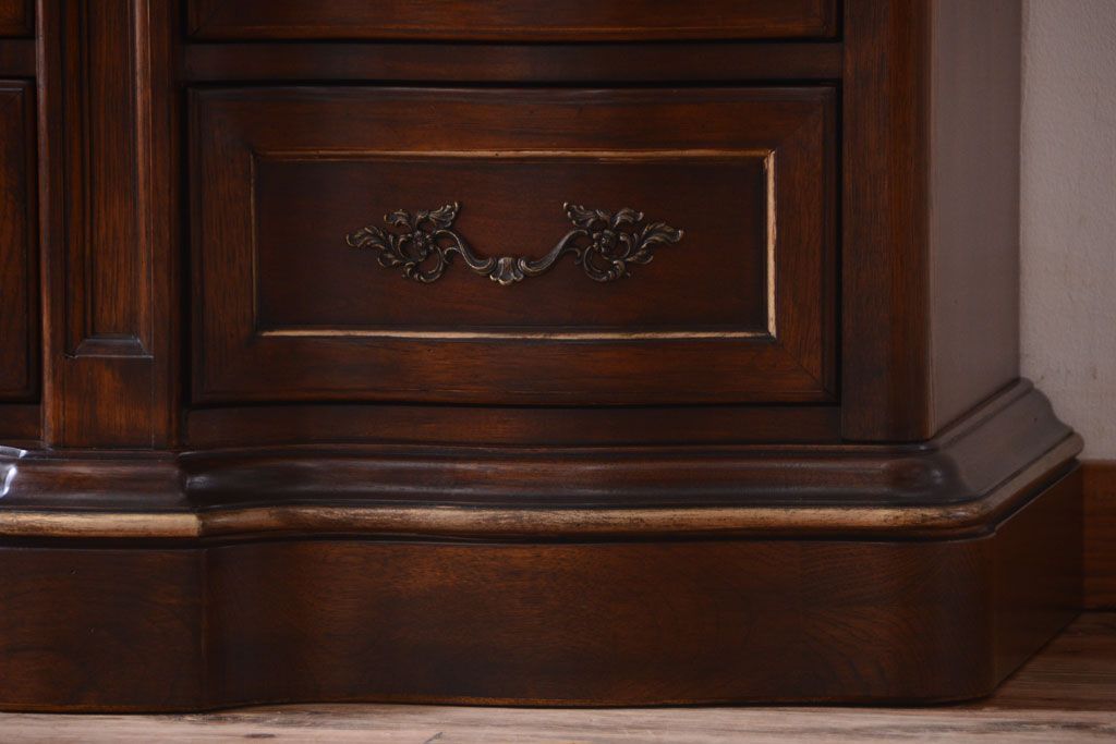 中古　DREXEL HERITAGE (ドレクセルヘリテイジ)USA　ドロワー(ドレッサー・チェスト・コンソール)(定価約100万円)