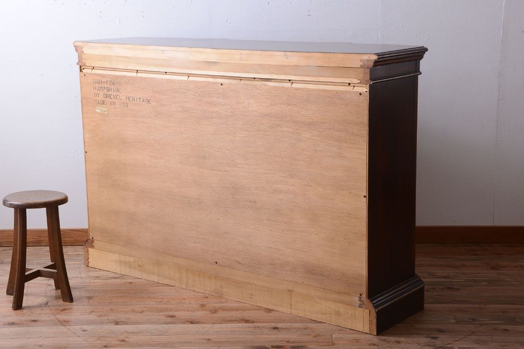 中古　DREXEL HERITAGE (ドレクセルヘリテイジ)USA　ドロワー(ドレッサー・チェスト・コンソール)(定価約100万円)