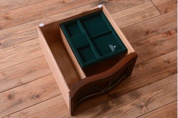 中古　DREXEL HERITAGE (ドレクセルヘリテイジ)USA　ドロワー(ドレッサー・チェスト・コンソール)(定価約100万円)