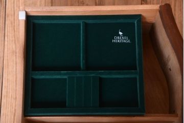 中古　DREXEL HERITAGE (ドレクセルヘリテイジ)USA　ドロワー(ドレッサー・チェスト・コンソール)(定価約100万円)