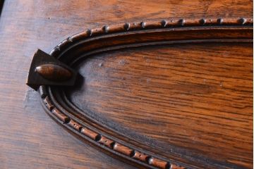 アンティーク家具　イギリスアンティーク　古いオーク材の上質なライティングビューロー