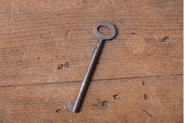 アンティーク家具　イギリスアンティーク　古いオーク材の上質なライティングビューロー