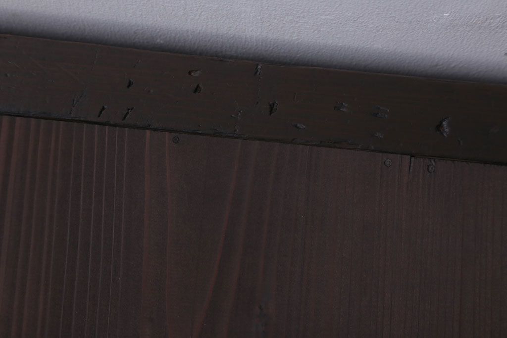 アンティーク家具　和製アンティーク　古い木製の3杯引き出しローボード