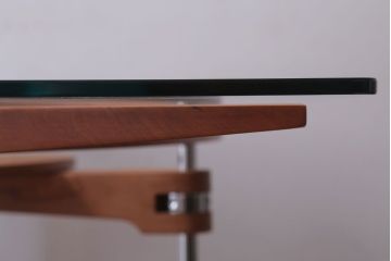 中古　PORADA　パソコンデスク(AWARD P.C DESK・LOOP DESK)(定価148000円)