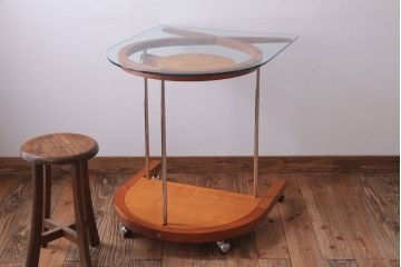 中古　PORADA　パソコンデスク(AWARD P.C DESK・LOOP DESK)(定価148000円)