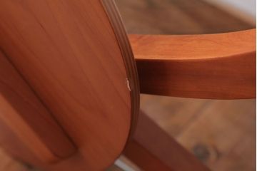 中古　PORADA　パソコンデスク(AWARD P.C DESK・LOOP DESK)(定価148000円)