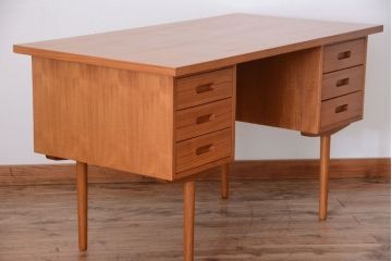 中古　CHLOROS(クロロス)　Foundation　バックシェルフデスク(机、在宅ワーク、在宅用)