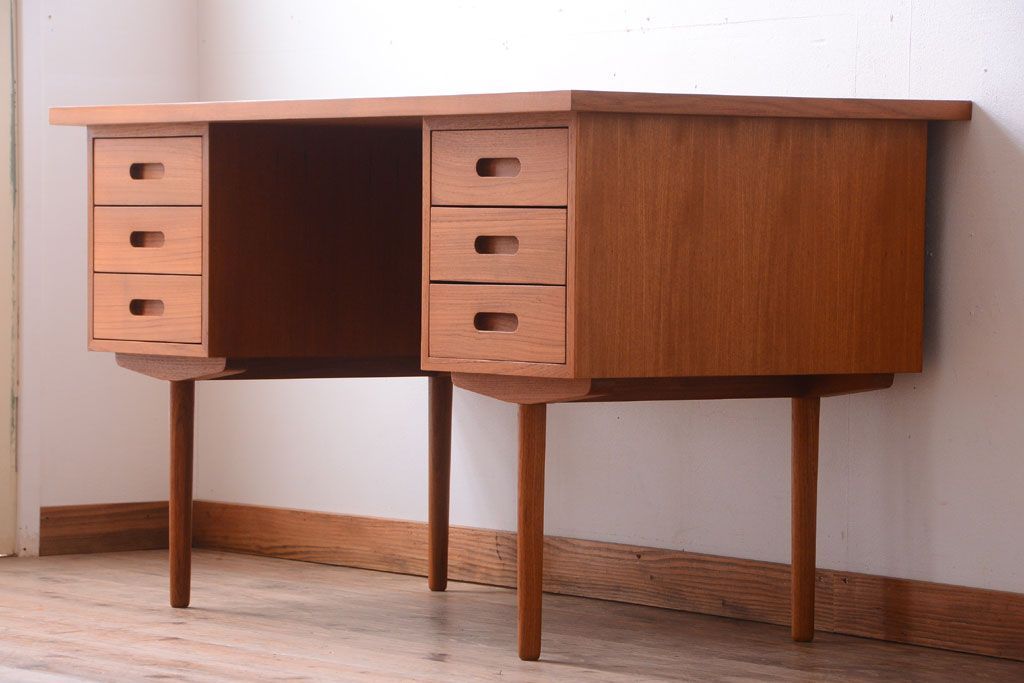 中古　CHLOROS(クロロス)　Foundation　バックシェルフデスク(机、在宅ワーク、在宅用)