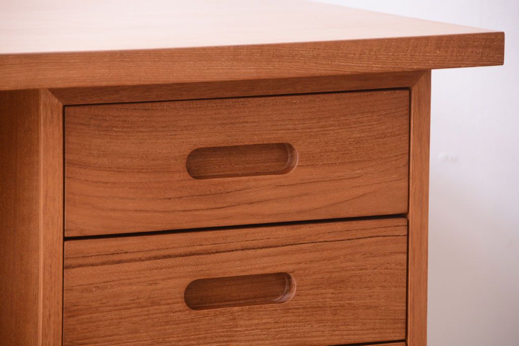 中古　CHLOROS(クロロス)　Foundation　バックシェルフデスク(机、在宅ワーク、在宅用)