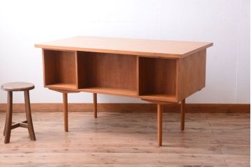 中古　CHLOROS(クロロス)　Foundation　バックシェルフデスク(机、在宅ワーク、在宅用)