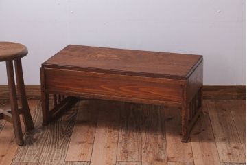 レトロ家具　昭和レトロ　古い木製の小さなアンティーク文机