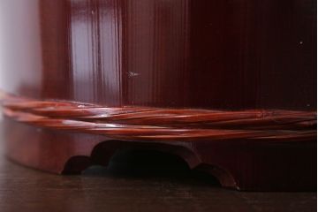 アンティーク雑貨　和製アンティーク　漆が美しい古い木製のお櫃(おひつ)