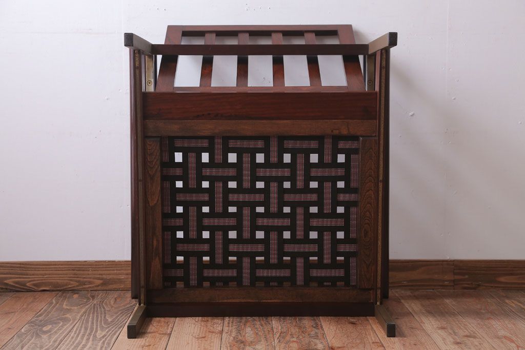 ヴィンテージ家具　北欧ビンテージ　ローズウッド材のシンプルな1人掛けアームソファ(1)