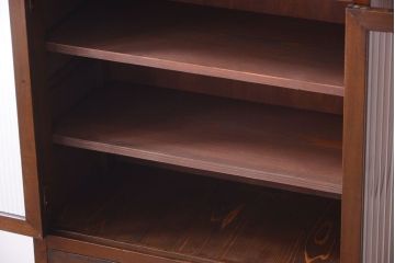 アンティーク家具　和製アンティーク　一本物　モールガラス入り!前面カバ材の縦型戸棚