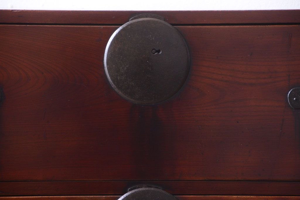 アンティーク家具　古民具・骨董　明治〜大正期　前面欅材のアンティーク重ね衣装箪笥