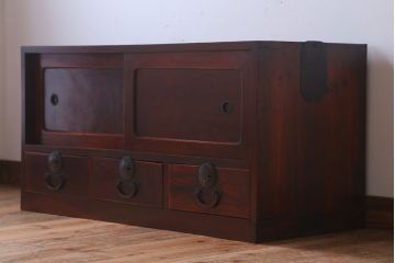 アンティーク家具　古民具・骨董　大正期　前面欅材!古い木製の時代箪笥ローボード