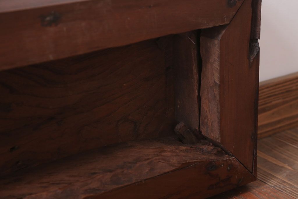 アンティーク家具　古民具・骨董　古い木製のアンティーク飾り台