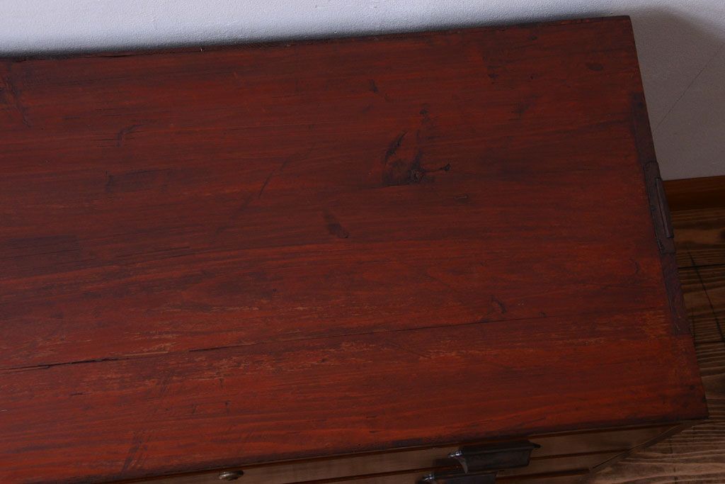 レトロ家具　昭和レトロ　前面欅材!角脚付きのシンプルなローチェスト(ローボード・衣装箪笥)(1)