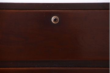 レトロ家具　昭和レトロ　前面欅材!角脚付きのシンプルなローチェスト(ローボード・衣装箪笥)(1)