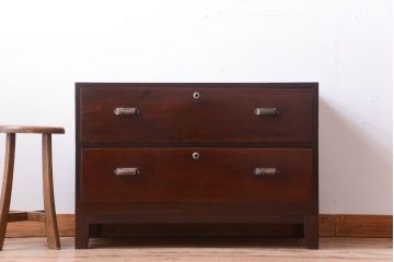レトロ家具　昭和レトロ　前面欅材!角脚付きのシンプルなローチェスト(ローボード・衣装箪笥)(2)