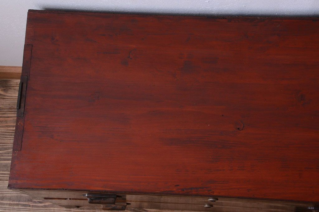 レトロ家具　昭和レトロ　前面欅材!角脚付きのシンプルなローチェスト(ローボード・衣装箪笥)(2)