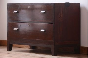 レトロ家具　昭和レトロ　前面欅材!角脚付きのシンプルなローチェスト(ローボード・衣装箪笥)(2)