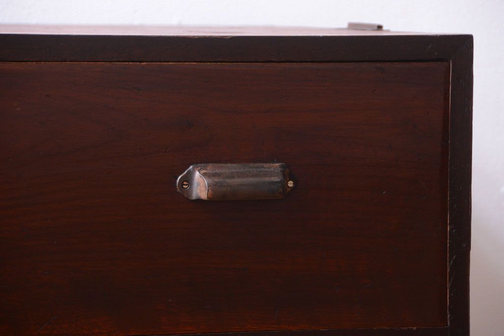 レトロ家具　昭和レトロ　前面欅材!角脚付きのシンプルなローチェスト(ローボード・衣装箪笥)(2)