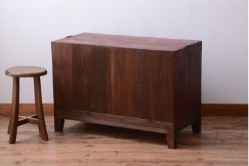 レトロ家具　昭和レトロ　前面欅材!角脚付きのシンプルなローチェスト(ローボード・衣装箪笥)(2)