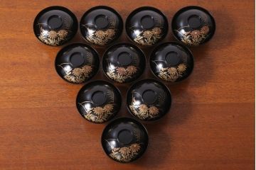 アンティーク雑貨　アンティーク　昭和三年　木製蒔絵椀10客