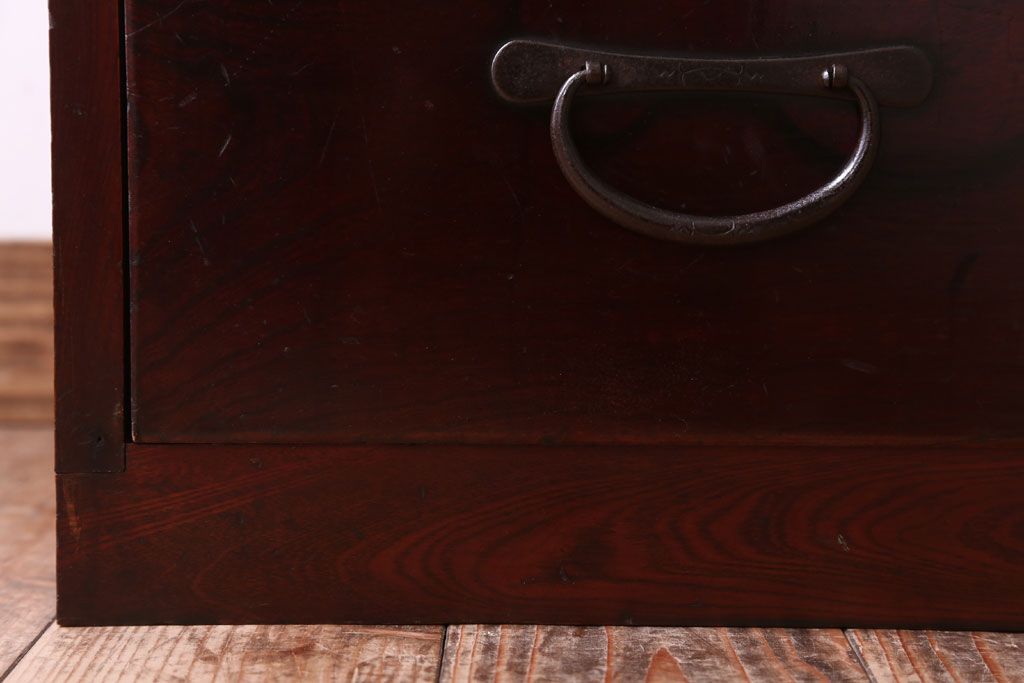 アンティーク家具　古民具・骨董　明治〜大正期　前面欅材!古い木製の重ね衣装箪笥