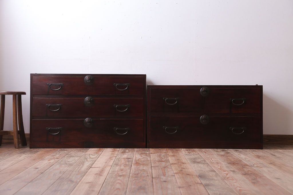 アンティーク家具　古民具・骨董　明治〜大正期　前面欅材!古い木製の重ね衣装箪笥