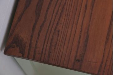 アンティーク家具　アンティーク　脚付き!かわいいペイントの横長カウンターテーブル収納棚