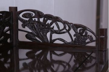 中古　民芸家具　最高級!彫刻が素晴らしい唐木サイドボード(収納棚)