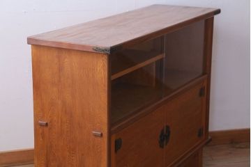 民芸家具　高級品!屋久杉材のサイドボード(飾り棚)