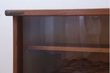 民芸家具　高級品!屋久杉材のサイドボード(飾り棚)