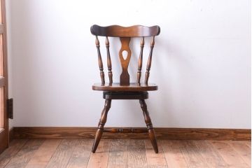 中古　飛騨産業　キツツキマーク　スティックバック回転椅子