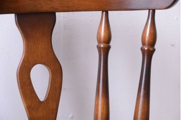 中古　飛騨産業　キツツキマーク　スティックバック回転椅子